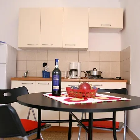 Apartment With One Bedroom In Crikvenica, With Enclosed Garden And Wifi - 200... *